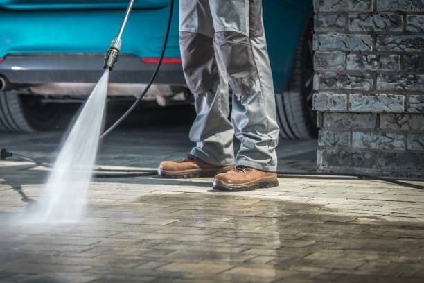 Best Pool Deck Cleaning  in Unalaska, AK